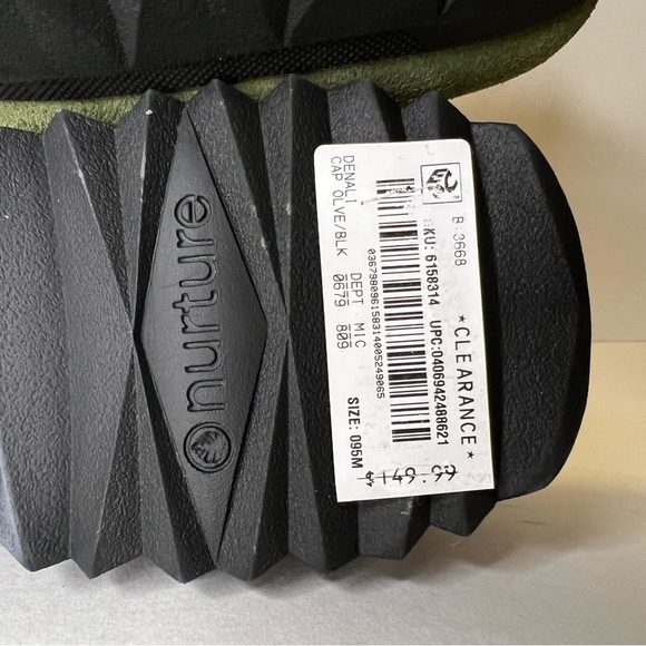 Nurture Women’s Boots Size 9.5
Waterproof leather + weather resistant treatment - Picture 4 of 16